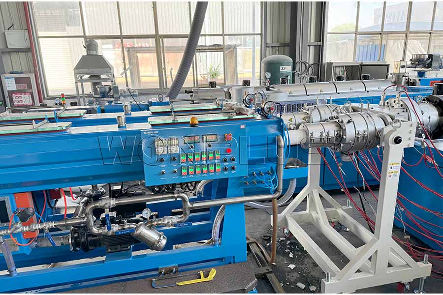 Parallel Twin Screw Double-Outlet PVC Pipe Extrusion Line Completed Commissioning